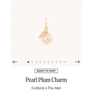 NIB Catbird x The Met 14k solid gold Pearl Plum Charm necklace pendant